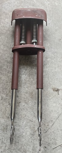 Old school primered schwinn - school,